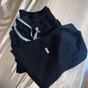 Figs scrub set. Worn couple of times. Still in good condition. Size M